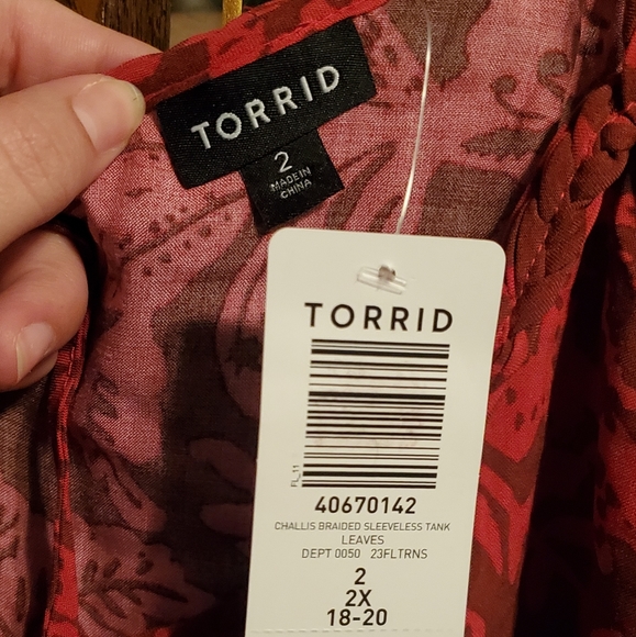 CHALLIS BRAIDED SLEEVELESS TANK 2 - Picture 4 of 5